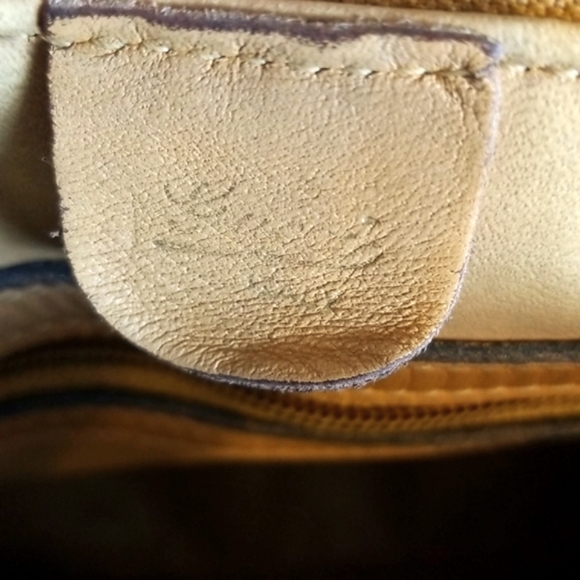 Gucci Vintage Satchel - Picture 14 of 16